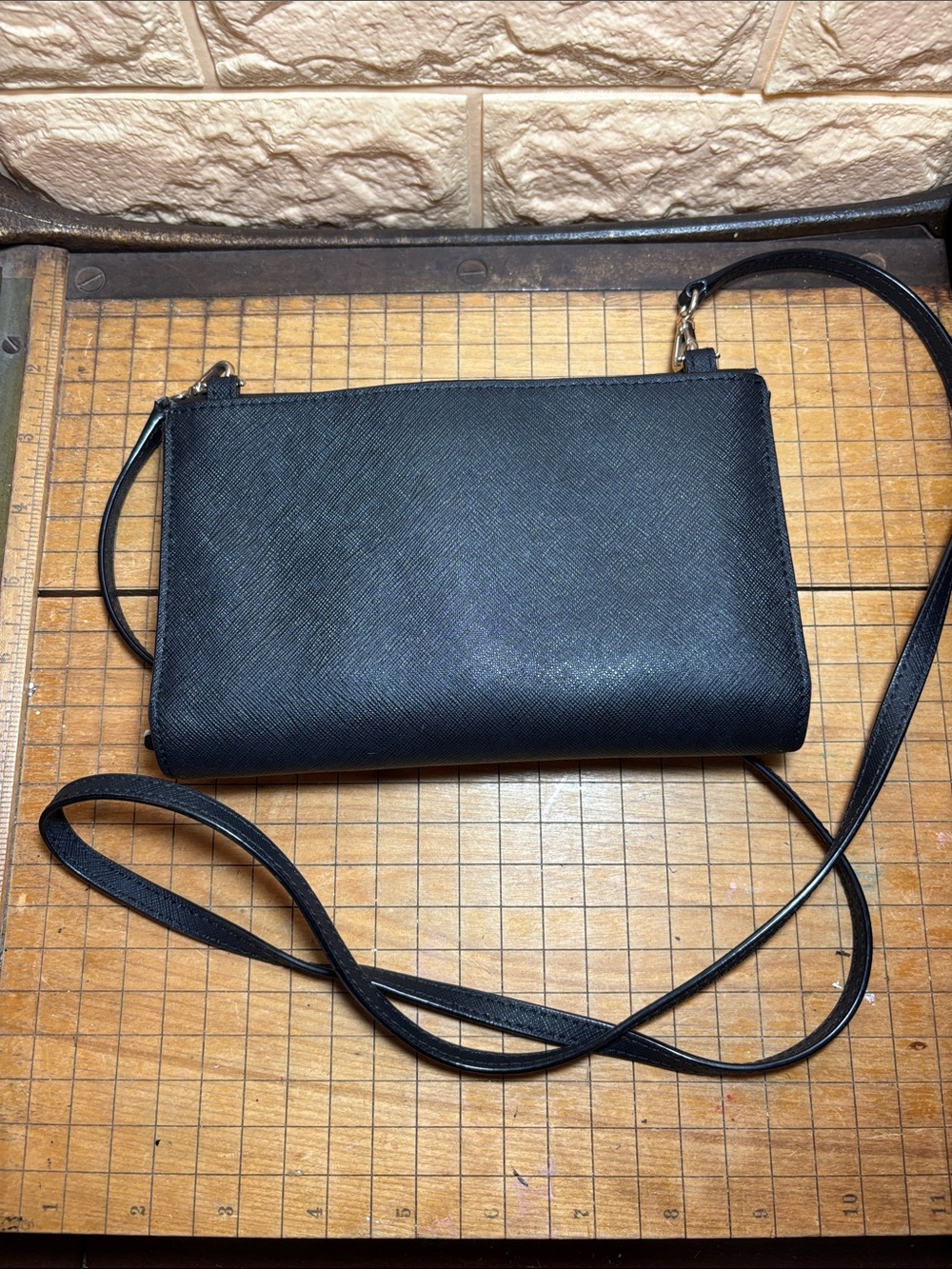 2 kate spade Crossbody Bags, Wallets w Detachable Strap, Black Cream Leather - Picture 13 of 17